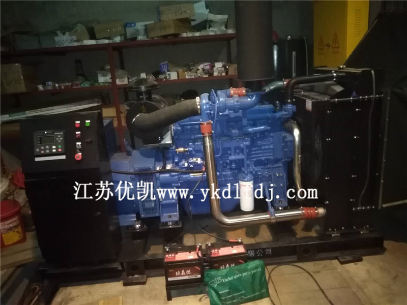 150KW玉柴發電機組加裝ATS柜