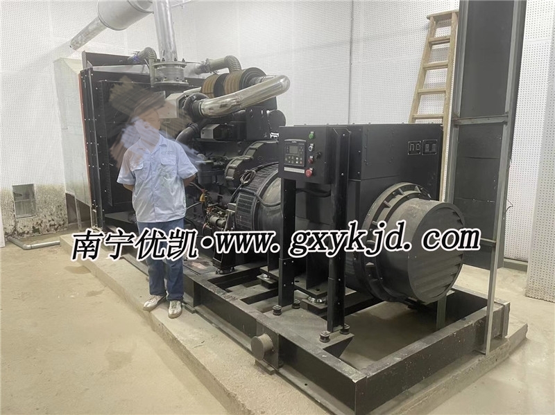 800KW上柴發電機組