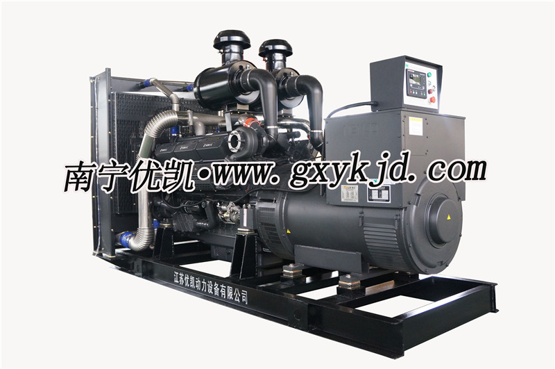 上柴發(fā)電機組500KW