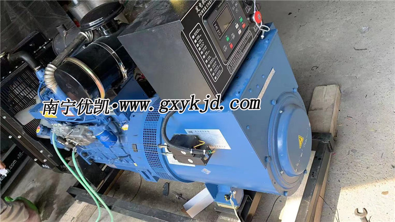 自啟動(dòng)自停機(jī)發(fā)電機(jī)組