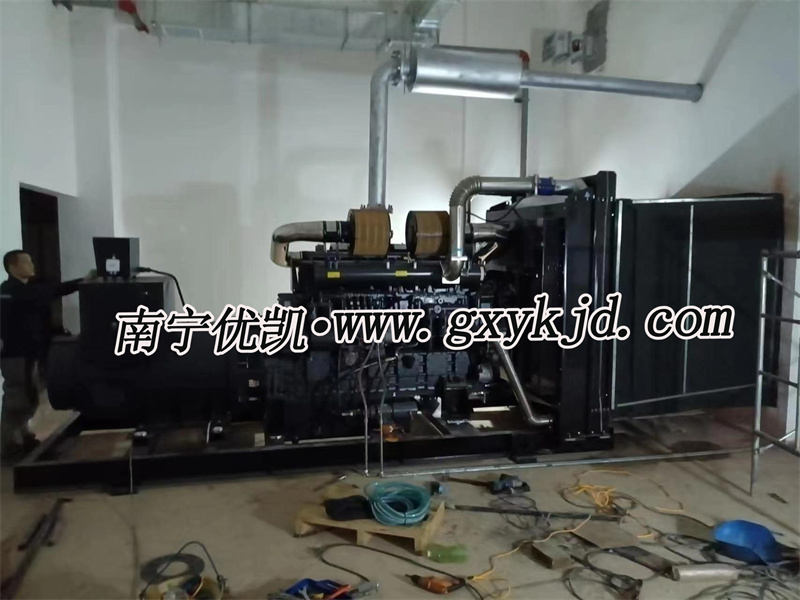 800KW上柴發電機組