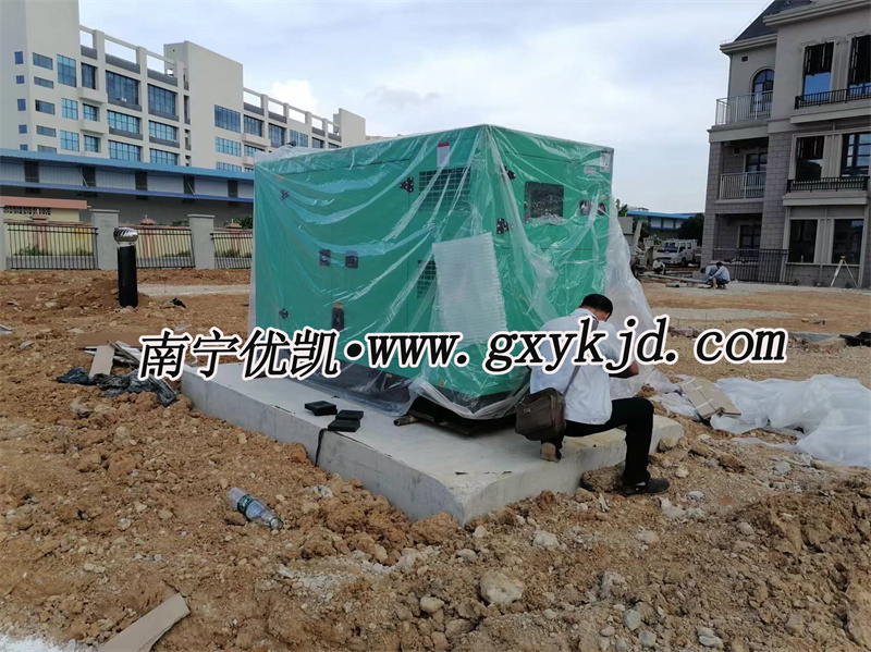 75KW玉柴低噪音發電機組