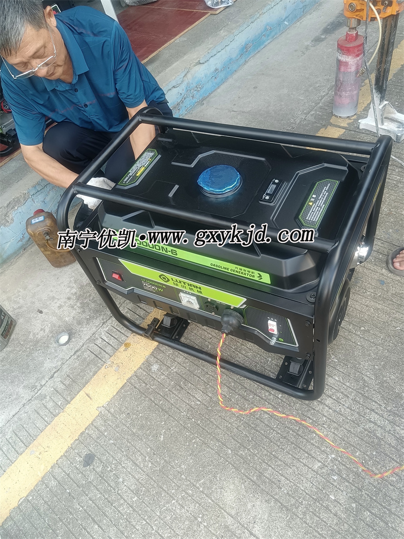 7.5KW綠田汽油發電機
