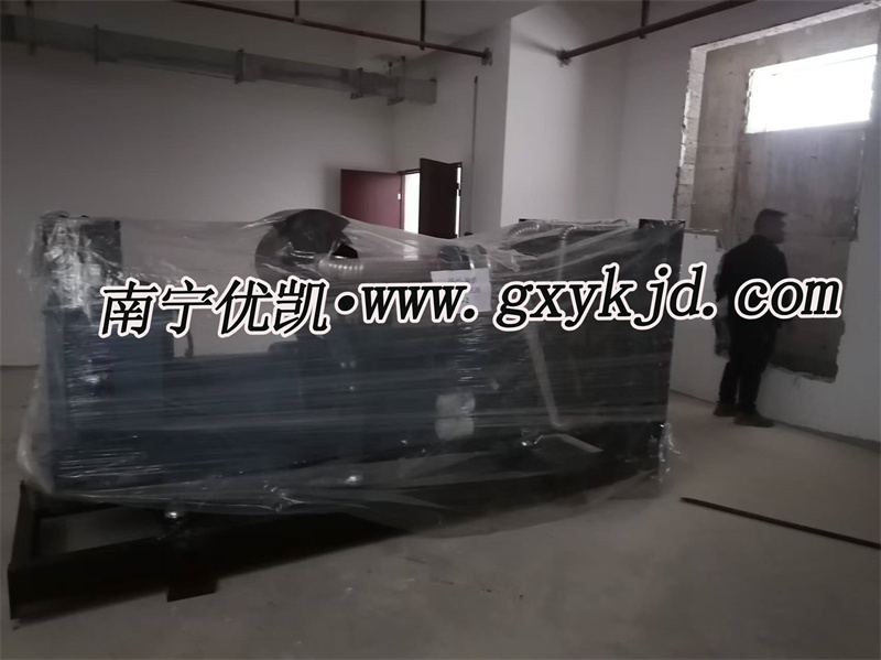 400KW柴油發電機組