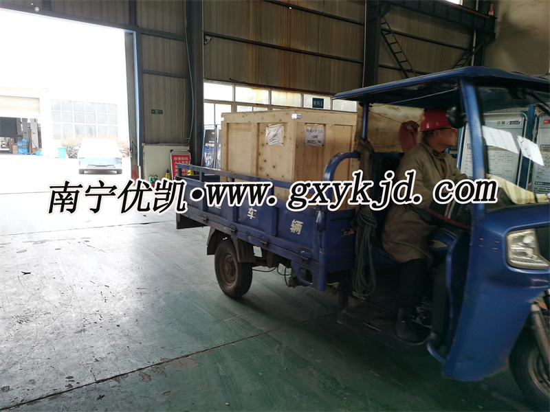 300KW交流發(fā)電機