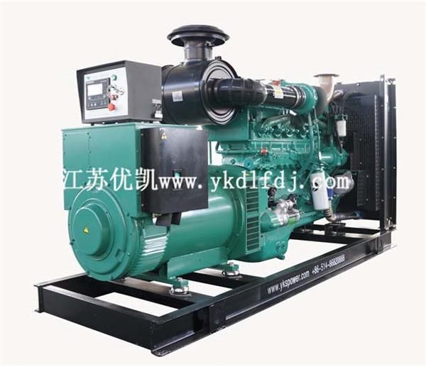 重慶康明斯310KW柴油發(fā)電機(jī)組